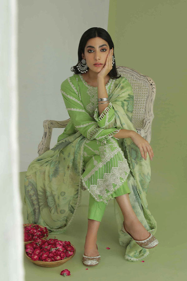 Aabyaan Aarzu Luxury Lawn`22 AA#10
