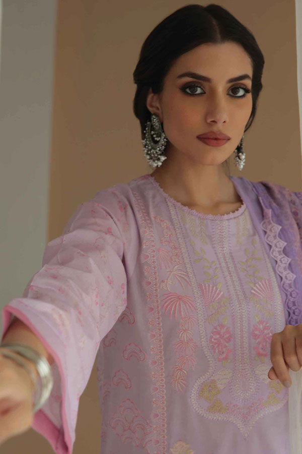 Aabyaan Aarzu Luxury Lawn`22 AA#02