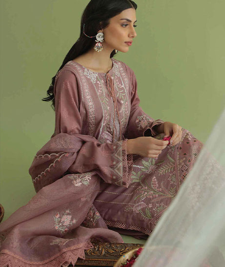Aabyaan Aarzu Luxury Lawn`22 AA#08