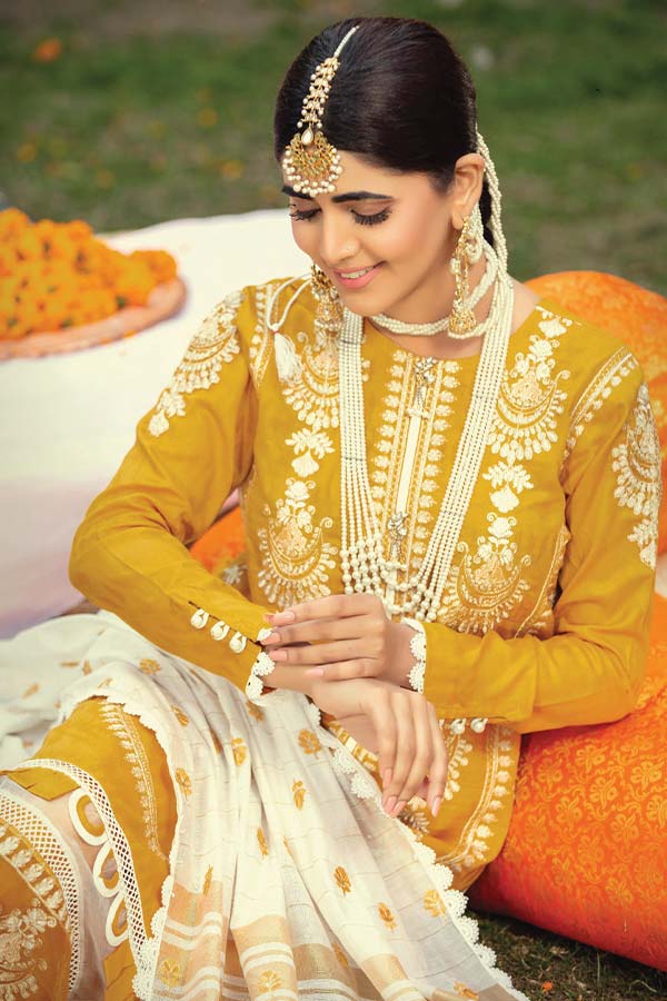 Aalaya Bahar-e-Husn Lawn'22 D#1