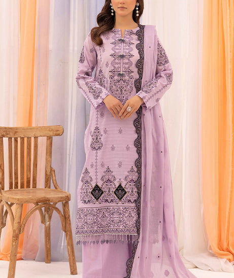 Aalaya Nayaab Emb Lawn`25 D#02