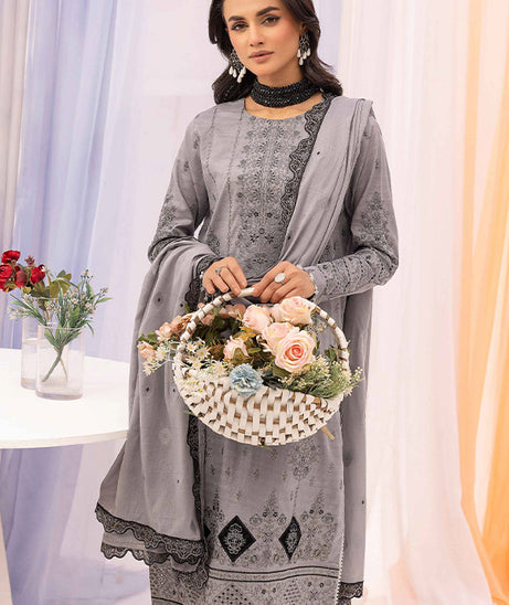 Aalaya Nayaab Emb Lawn`25 D#05