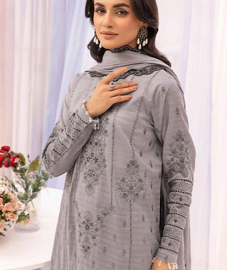 Aalaya Nayaab Emb Lawn`25 D#05