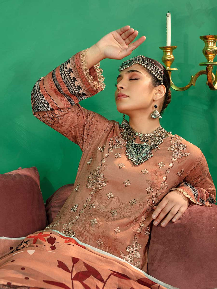 Aalaya Embellish Lawn'25 VOL-1 DES#02