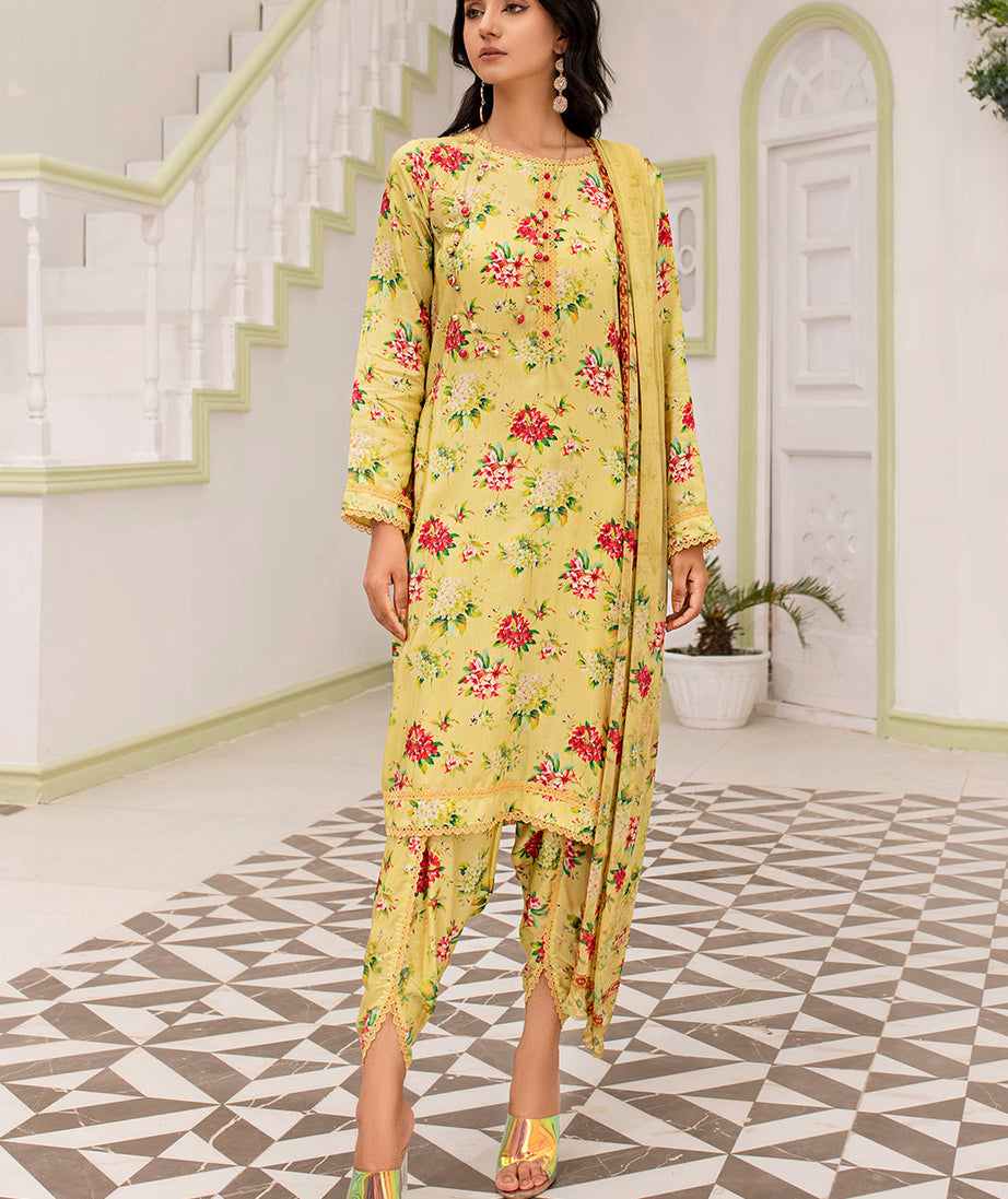 Sanam Saeed Aangan Viscose`23 D#02