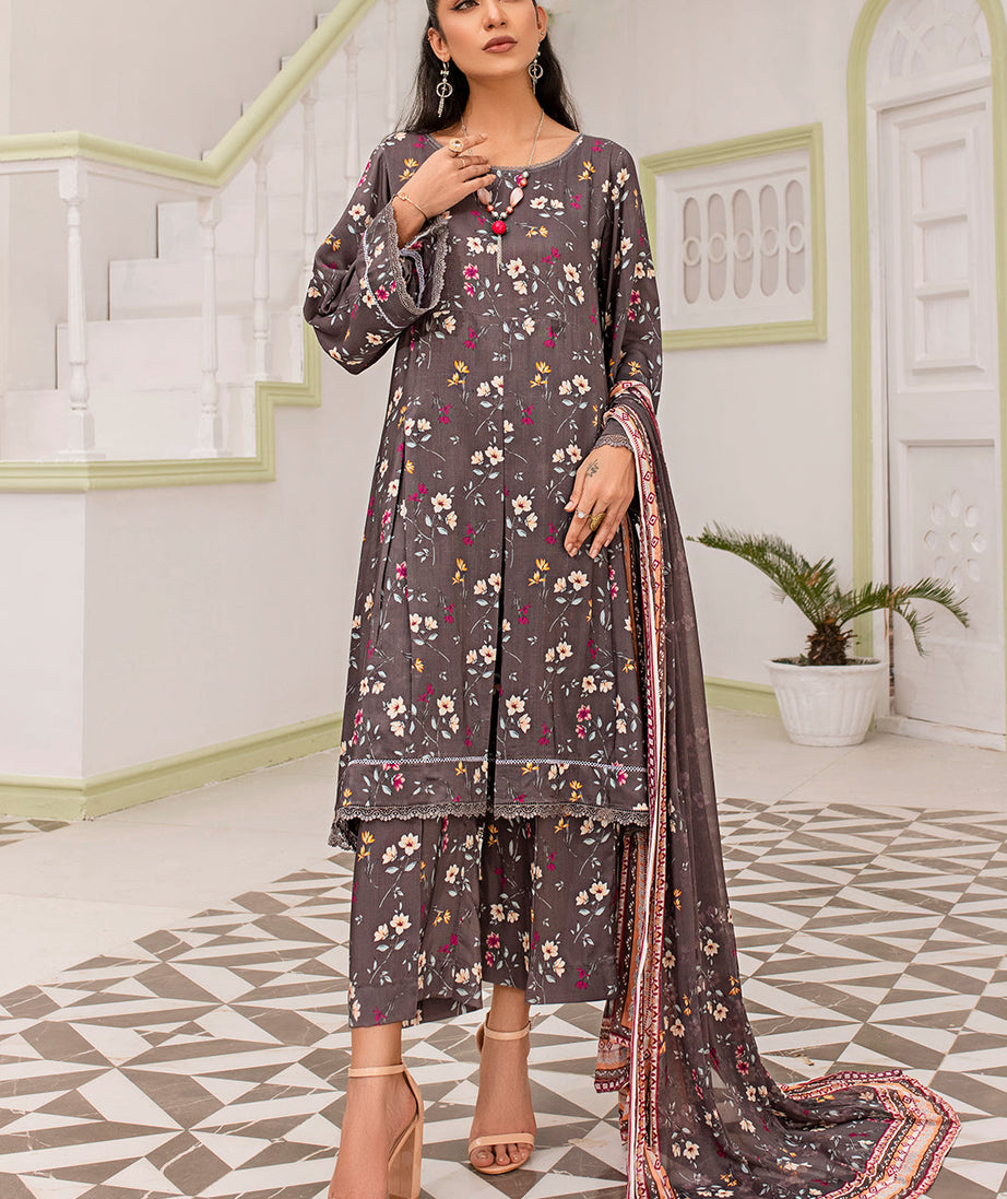 Sanam Saeed Aangan Viscose`23 D#07