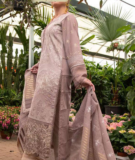 Abiha Ibrahim Kaira E/Lawn`23 D#4