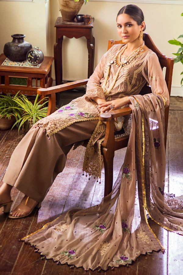 Al Zohaib Formals Wedding Edition`22 D#4 Valentino