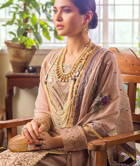 Al Zohaib Formals Wedding Edition`22 D#4 Valentino