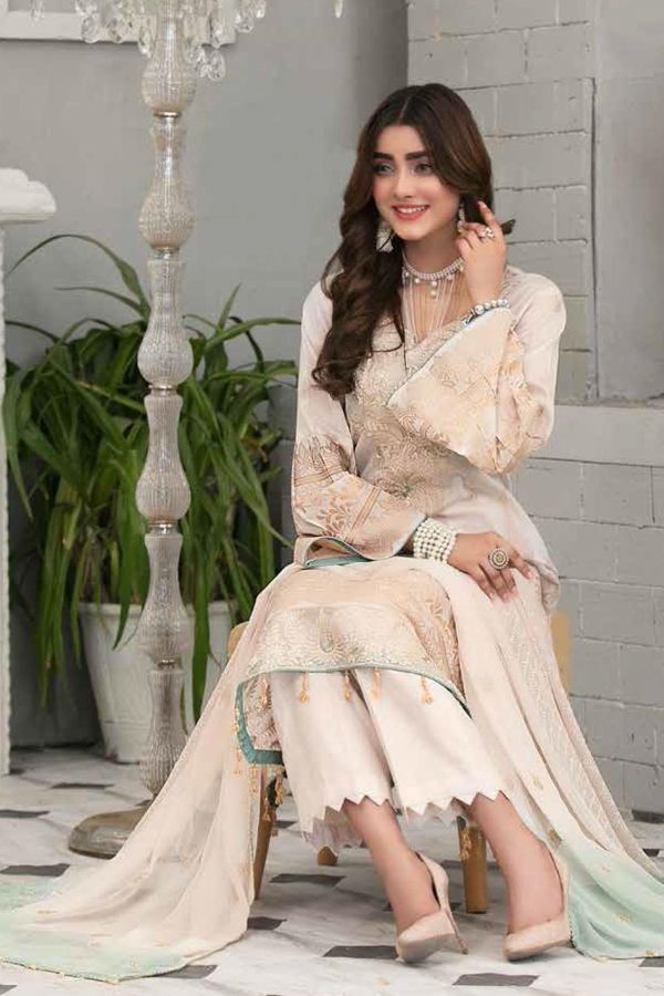 Alesia B/Emb Lawn`21 D#1232