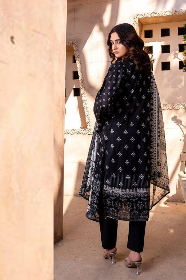 Alishba D/Print Lawn`25 D#4074 (Black)