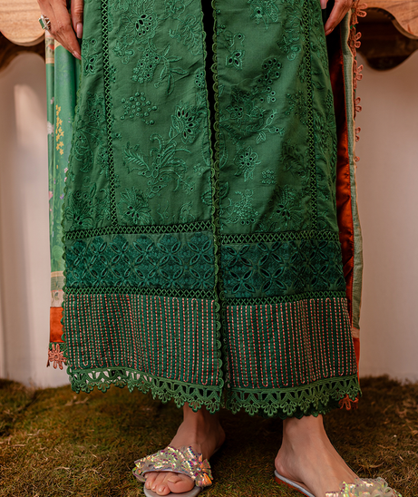 Zoya & Fatima Aman L/Lawn`24 (AMAL)