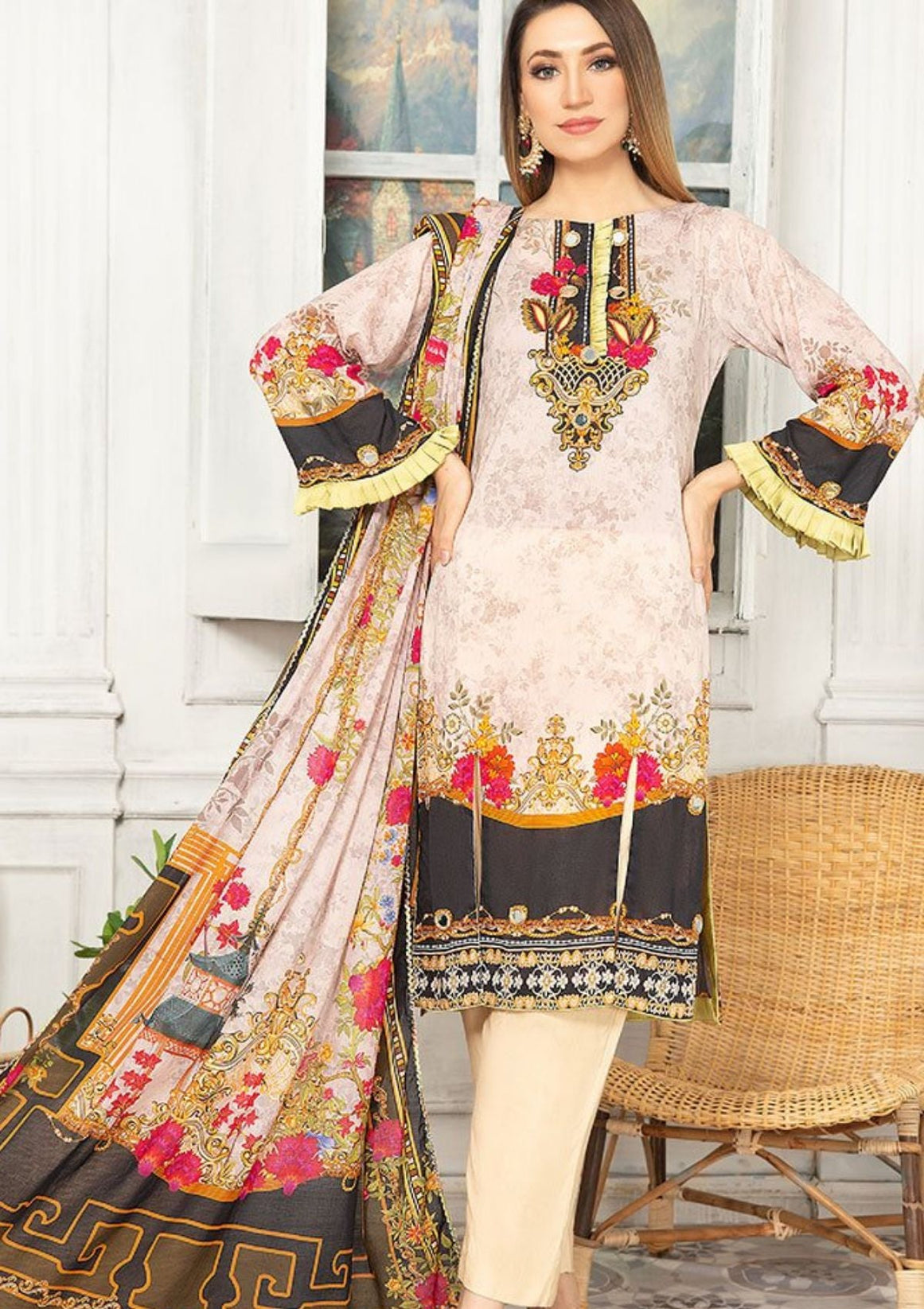 Ameera Emb Linen'20 AM#300007