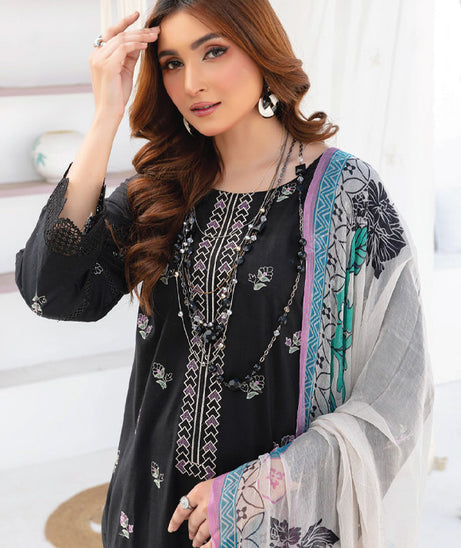 Anora Noor Emb Lawn'24 D#02