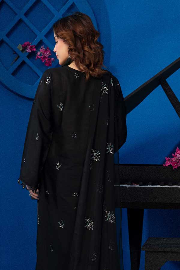 Anora Festival Emb Lawn`26 D#2002