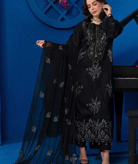 Anora Festival Emb Lawn`26 D#2002