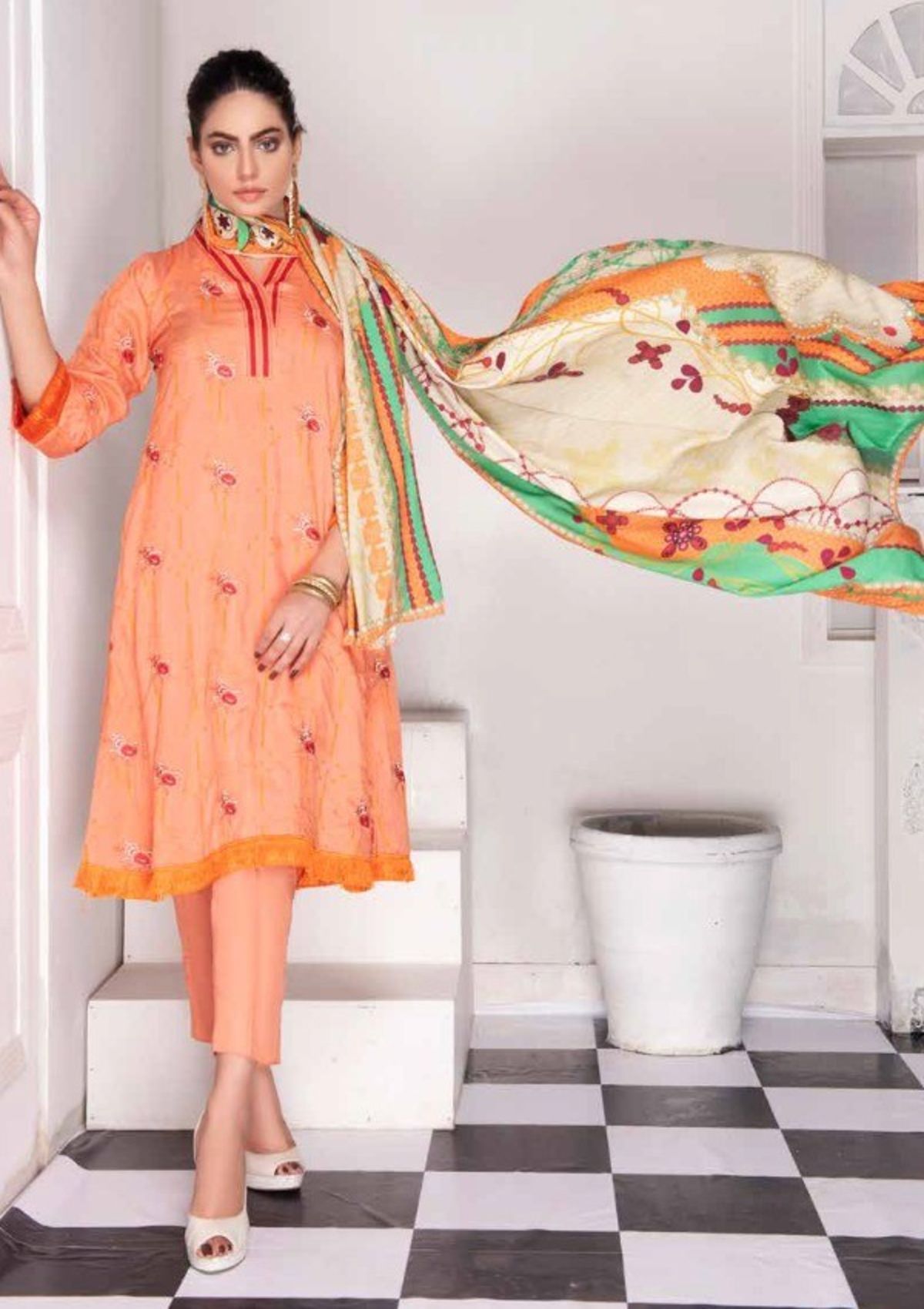 Arasteh Embroidered Linen`20 D#6