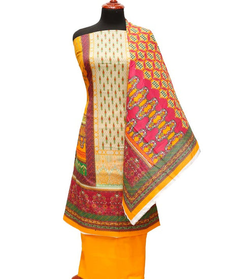 Areesha Khan Riwayat Lawn'22 D # 21168 Orange