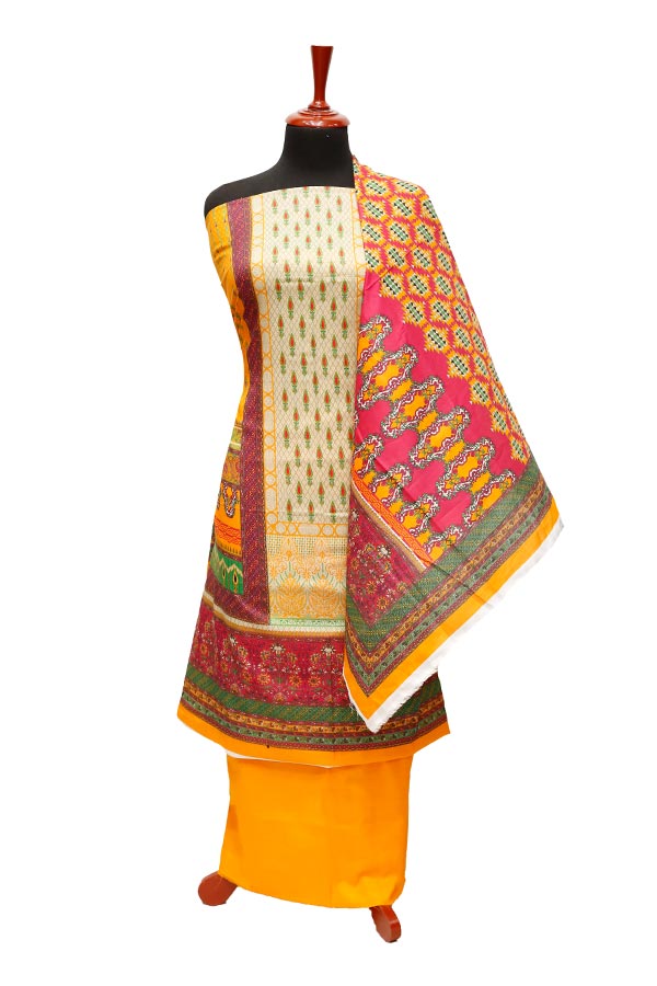 Areesha Khan Riwayat Lawn'22 D # 21168 Orange