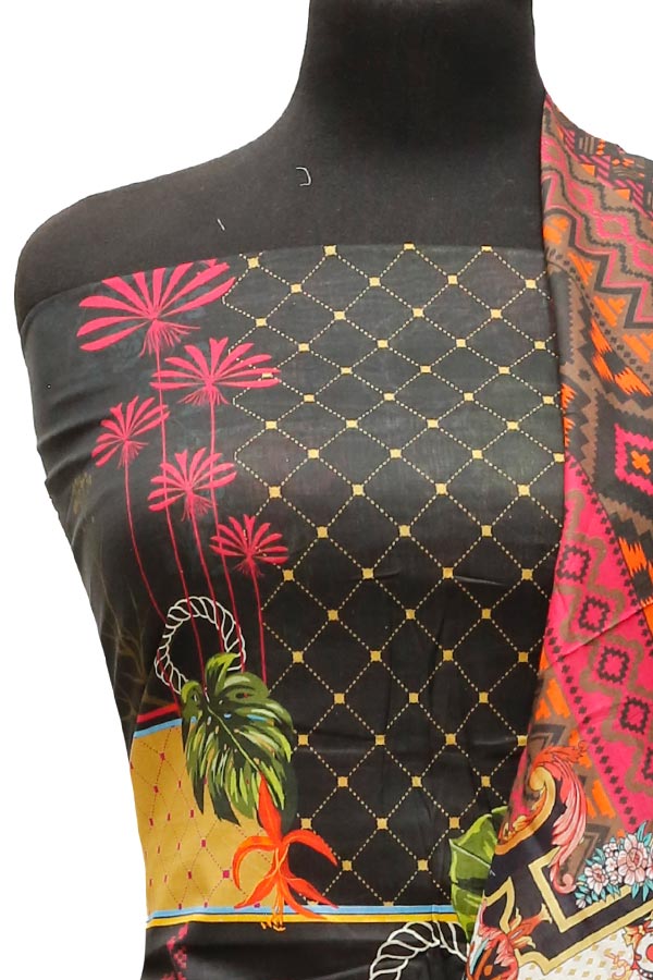 Areesha Khan Riwayat Lawn'22 D # 21173 Black