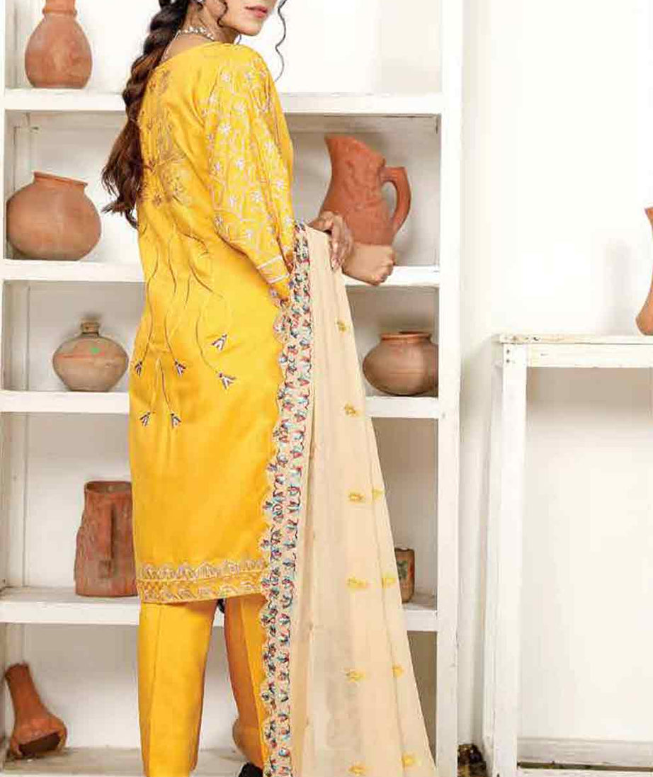 Ayesha .B Charizmatic Linen'21 D#3