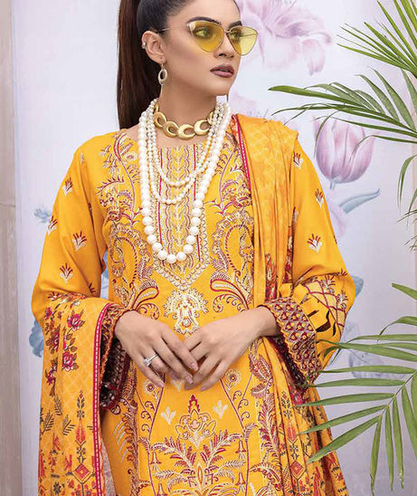 Ayesha .B Pehnawa Peach`21 D#02