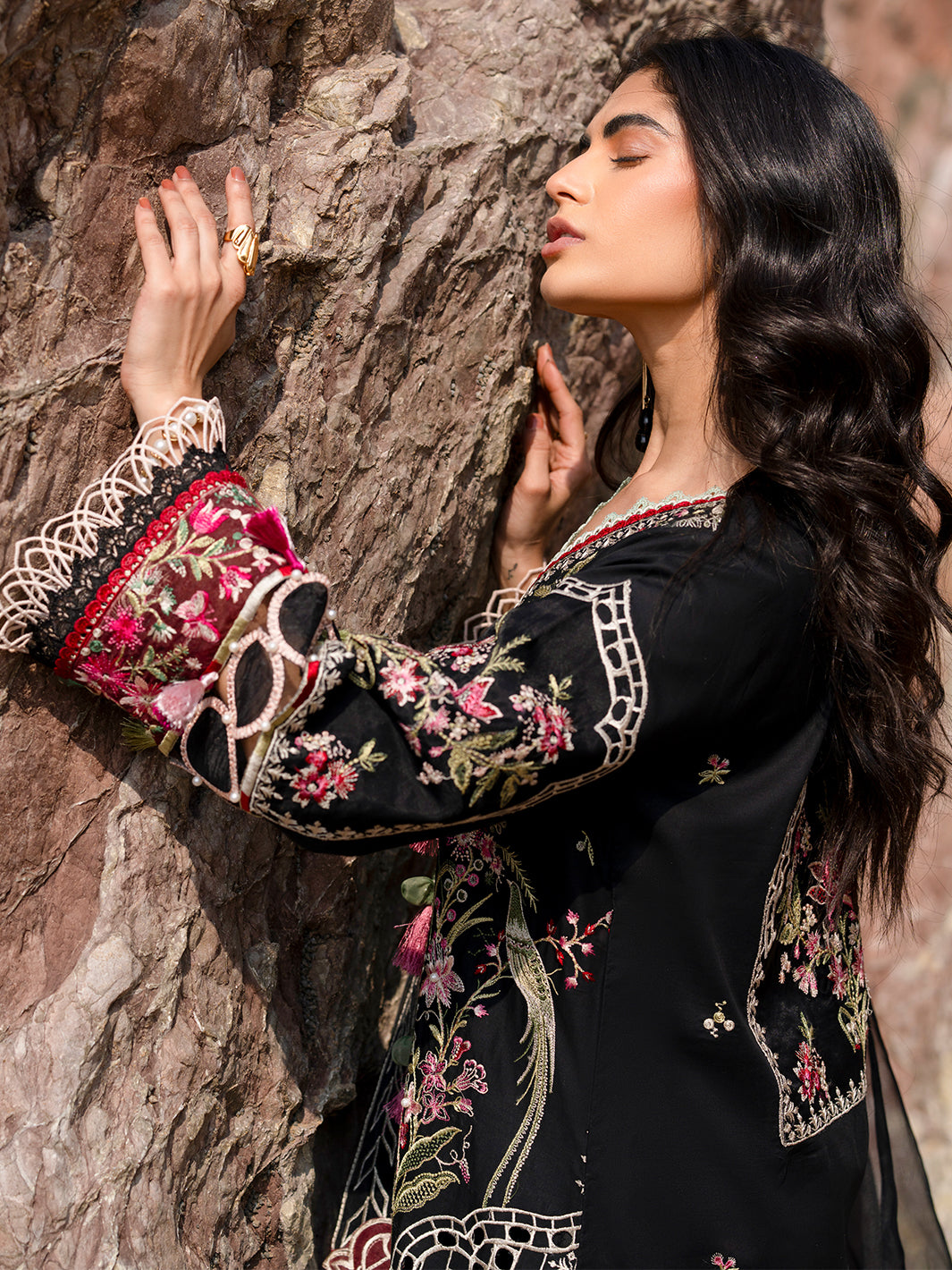 Mahnur Sirene Emb Lawn'25 D#8-A