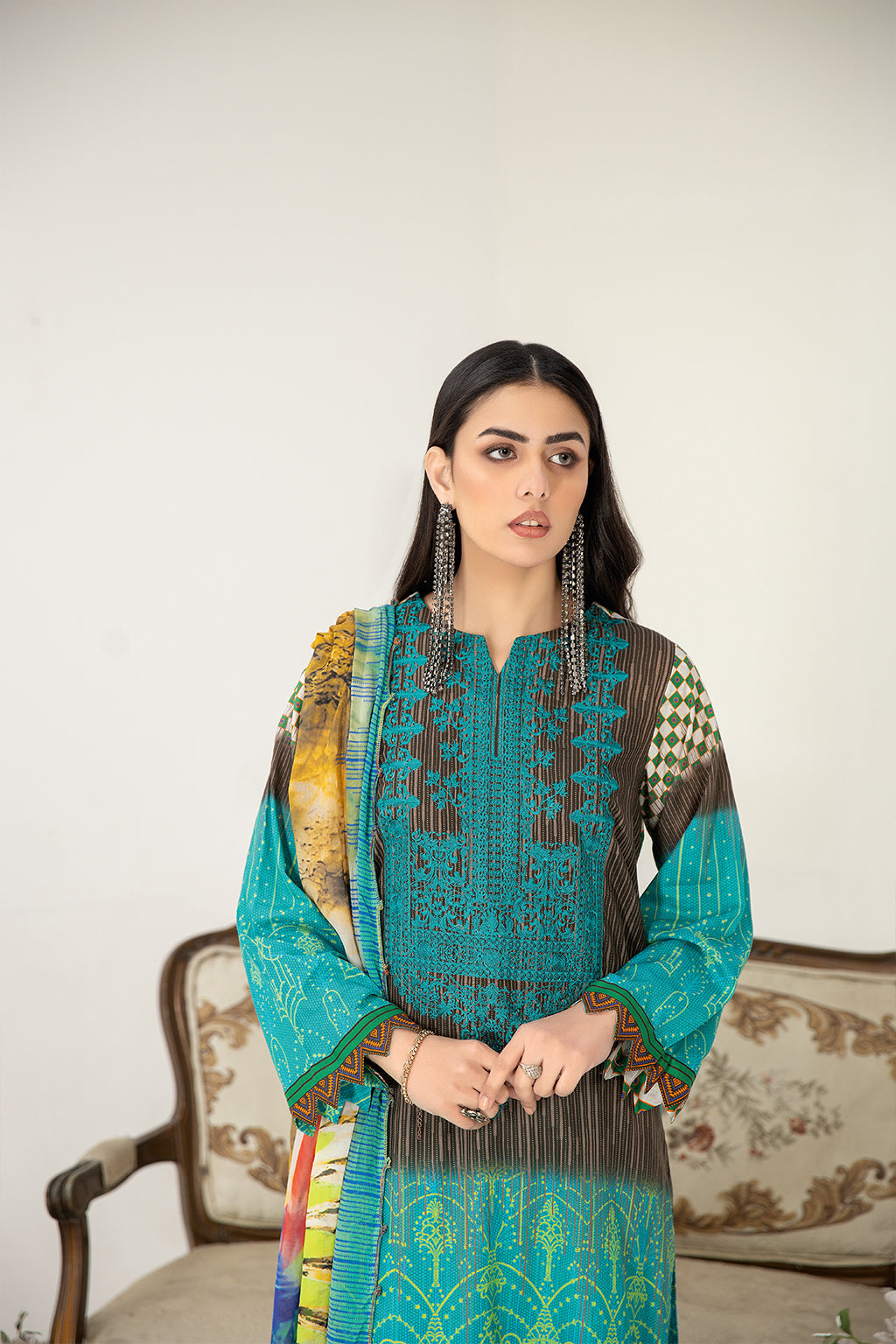 Johra Zarim Emb Lawn`23 JH#167