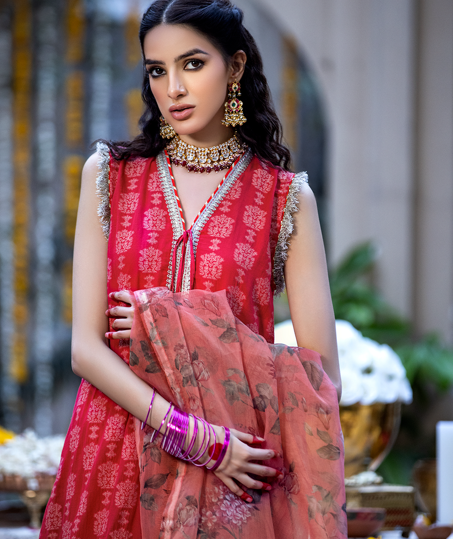 Zysha by Sobia Nazir`22 D# 8B Chambeli