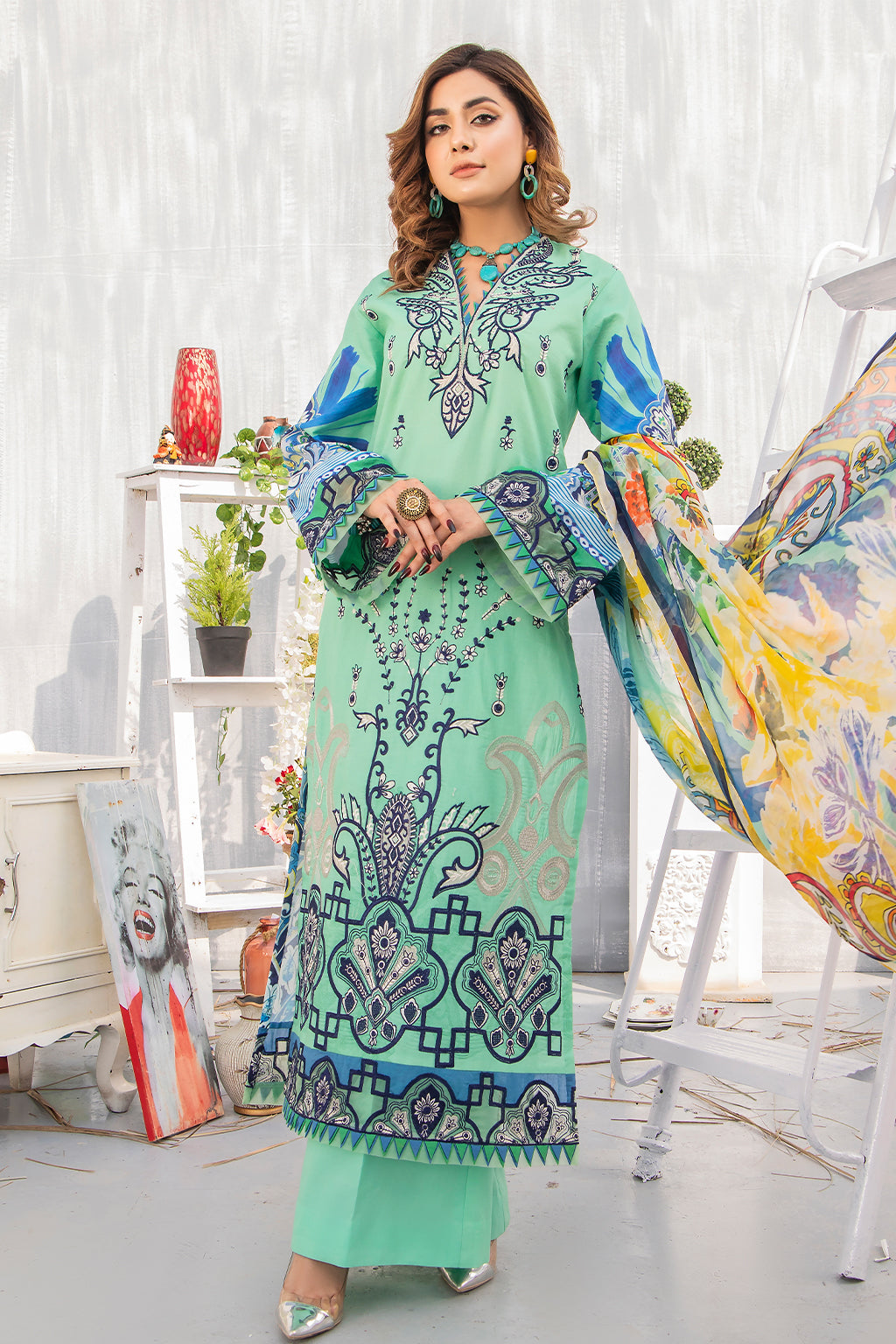 Mirha Mehr Lawn`22 (Ufaq)
