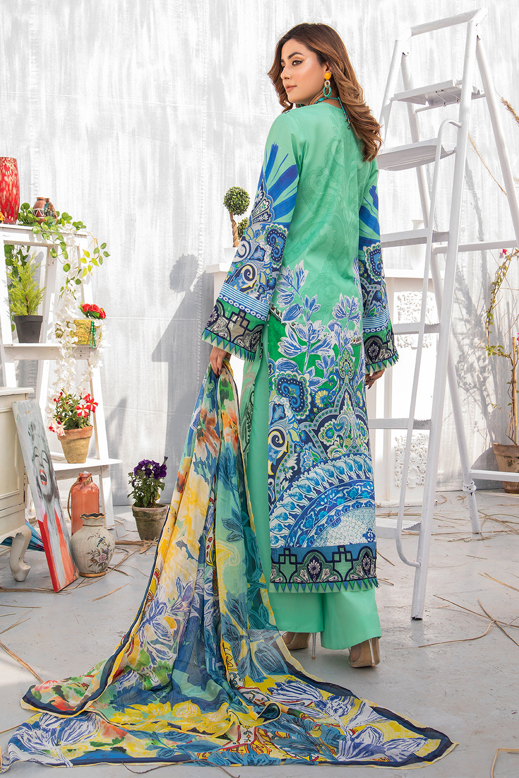 Mirha Mehr Lawn`22 (Ufaq)