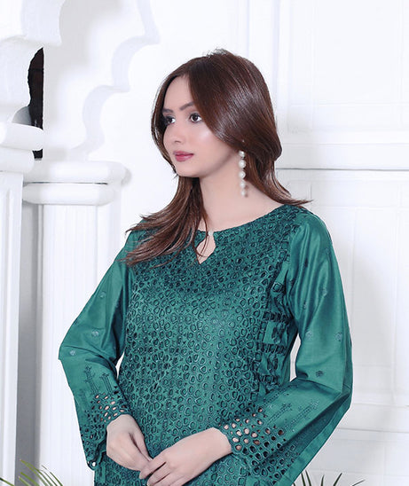 BR Aghaze C/Kari Lawn`25 D#02