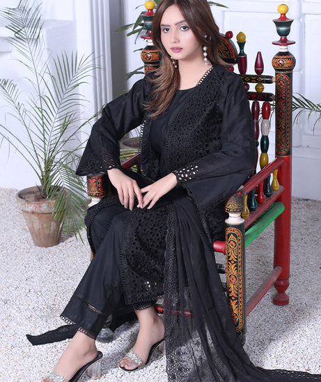 BR Aghaze C/Kari Lawn`25 D#04