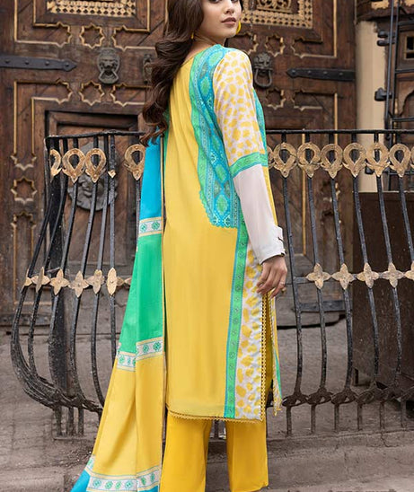 BR Charizma Beyond C-Prints Colours`23 CP#04