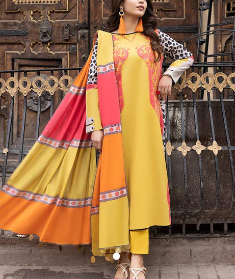 BR Charizma Beyond C-Prints Colours`23 CP#05