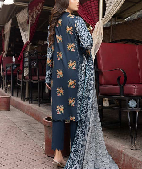 BR Charizma Beyond C-Prints Colours`23 CP#09