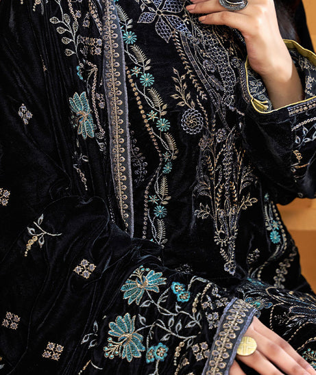 BR Singhar Luxury Velvet`26 D#02