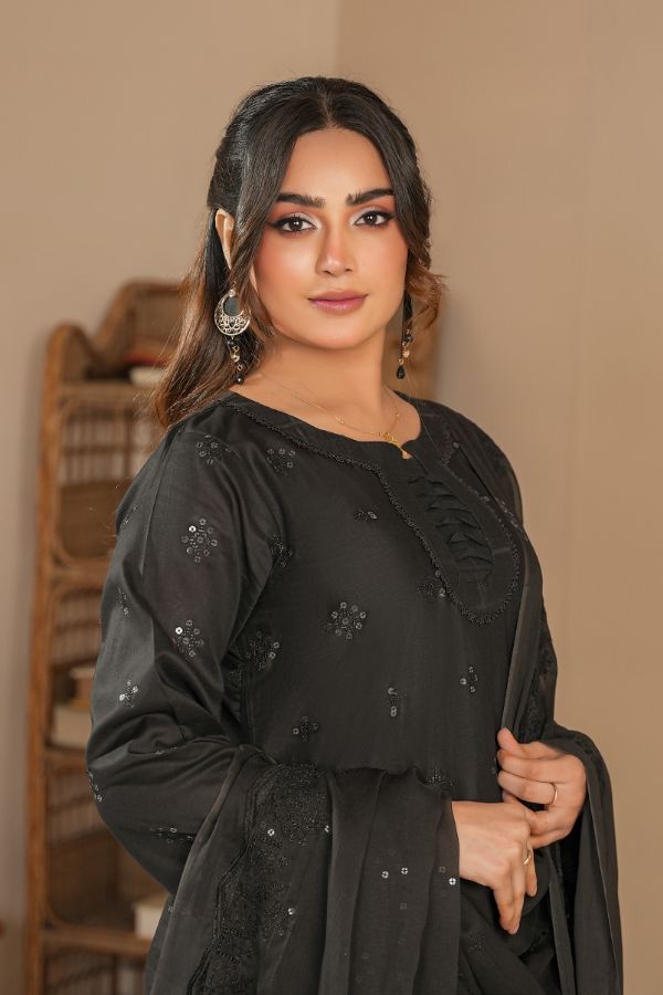 BR Nisha Luxury Lawn`26 D#02