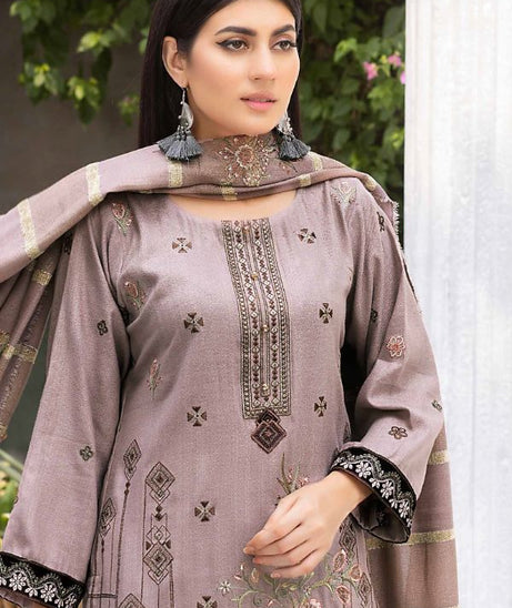 BR Pur Kashish Emb Peach`24 D#07
