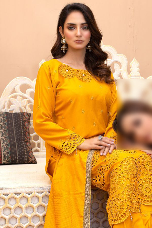 BR Taqdeer Dhanak Zari Shawl`24 D#01