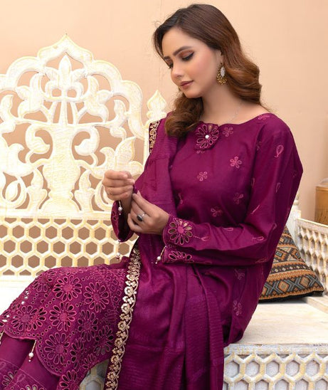 BR Taqdeer Dhanak Zari Shawl`24 D#08