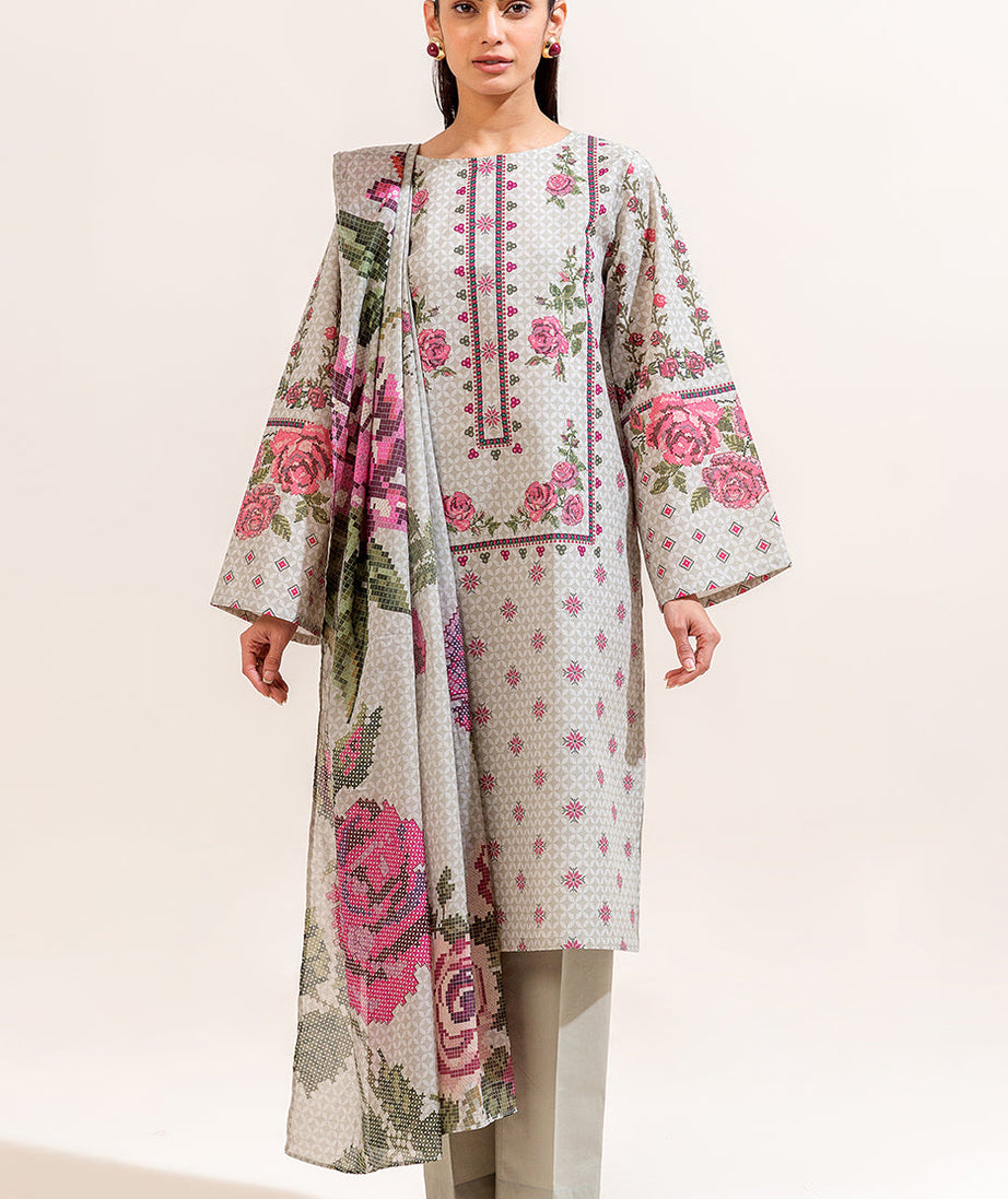 Beech Tree Summer Lawn'25 BT#6046