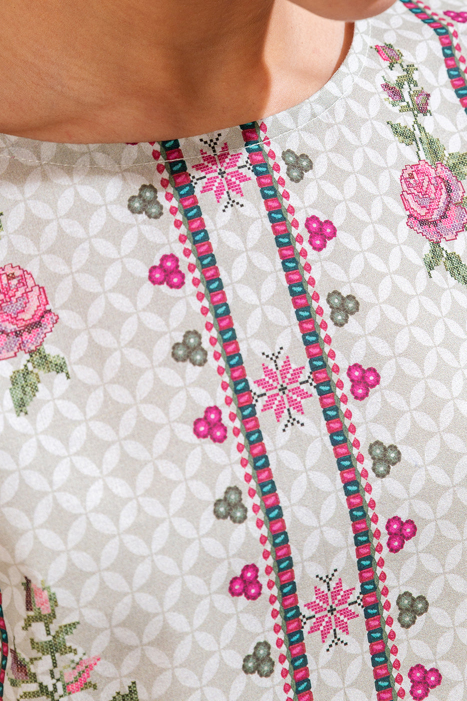 Beech Tree Summer Lawn'25 BT#6046