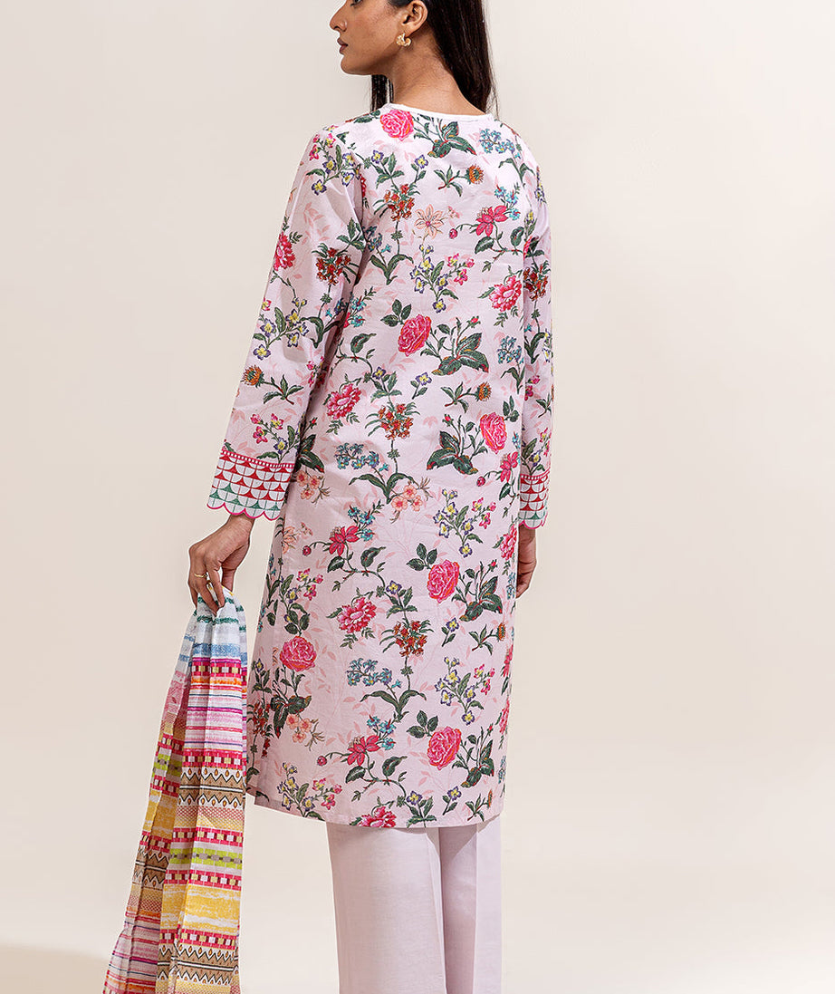 Beech Tree Summer Lawn'25 BT#6053