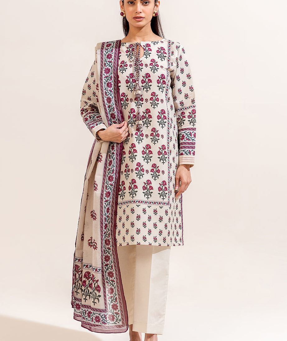 Beech Tree Summer Lawn'25 BT#6055