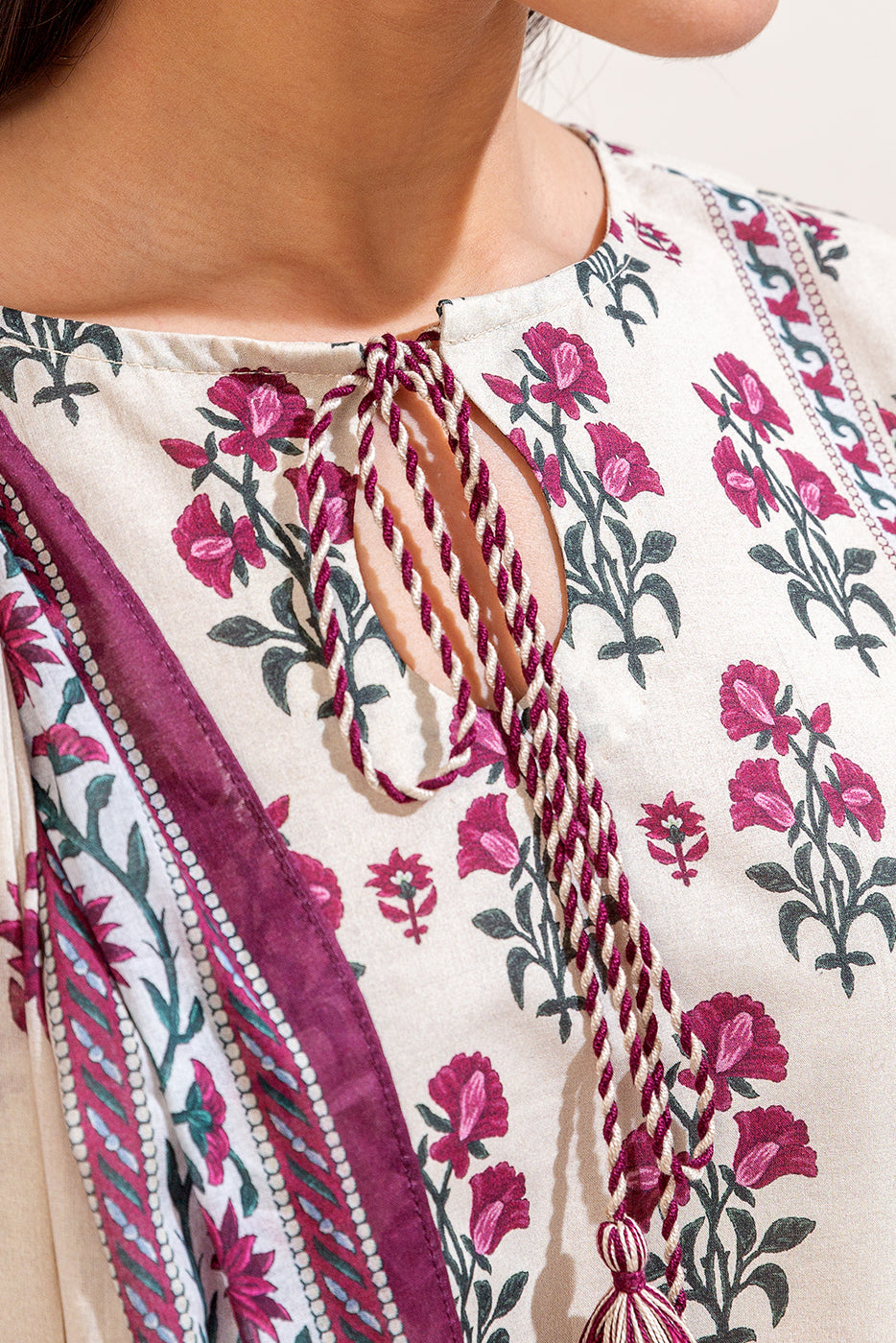 Beech Tree Summer Lawn'25 BT#6055