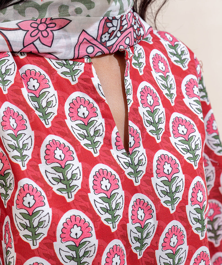 Beech Tree Summer Lawn'25 BT#6056