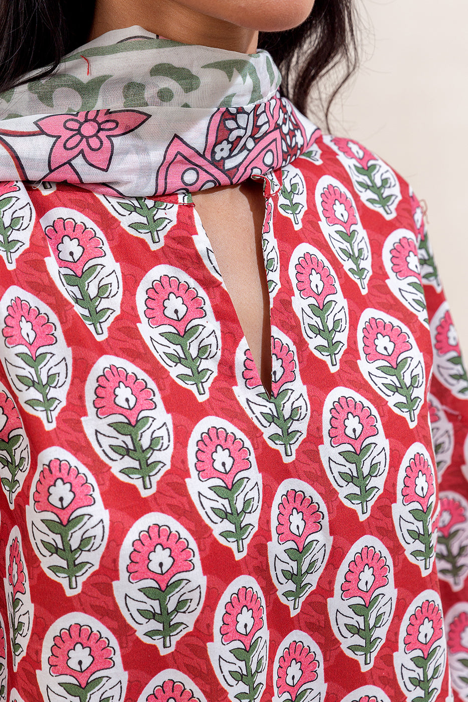 Beech Tree Summer Lawn'25 BT#6056