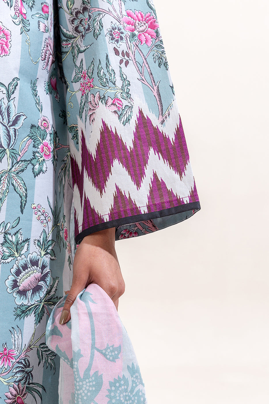 Beech Tree Summer Lawn'25 BT#6060