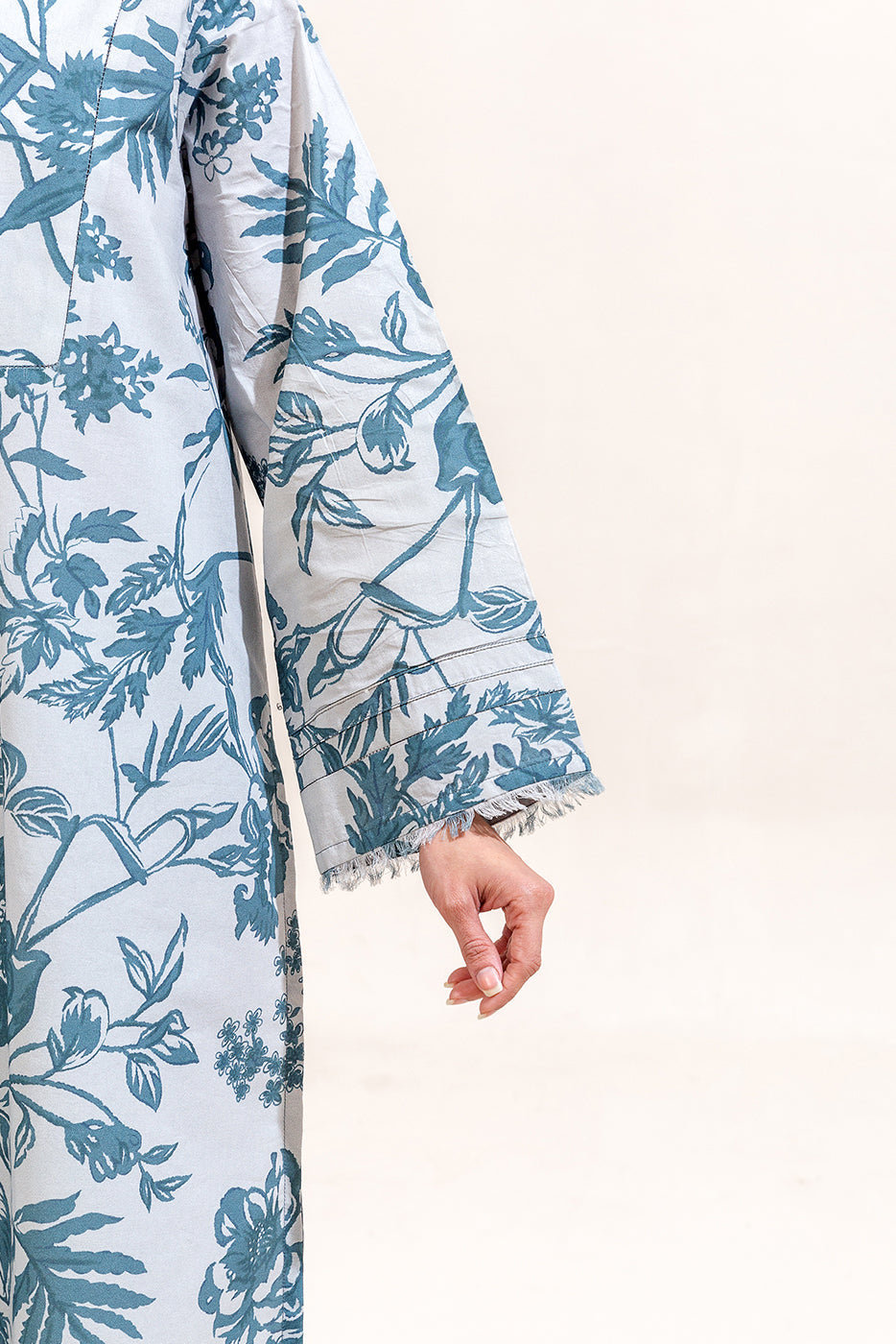 Beech Tree Summer Lawn'25 BT#6064